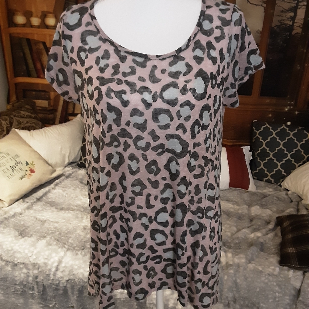 Cheetah print top